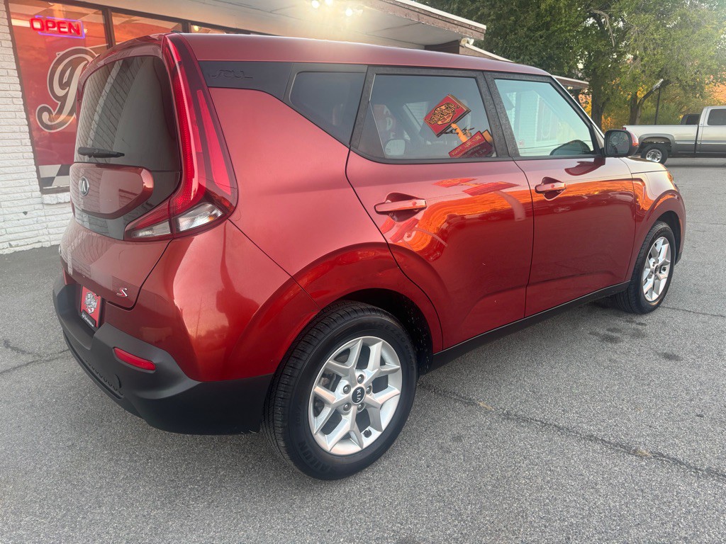 2021 Kia Soul Image 7