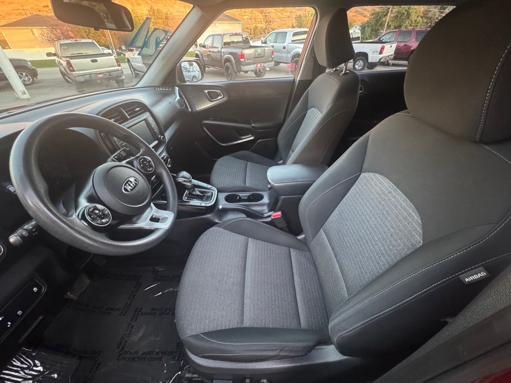 2021 Kia Soul Image 13