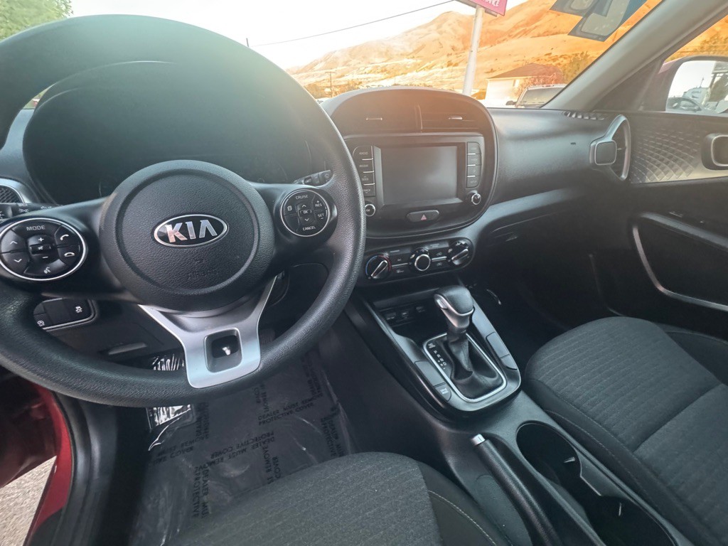 2021 Kia Soul Image 14