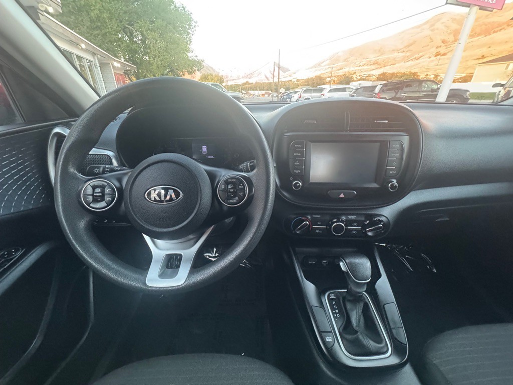 2021 Kia Soul Image 16