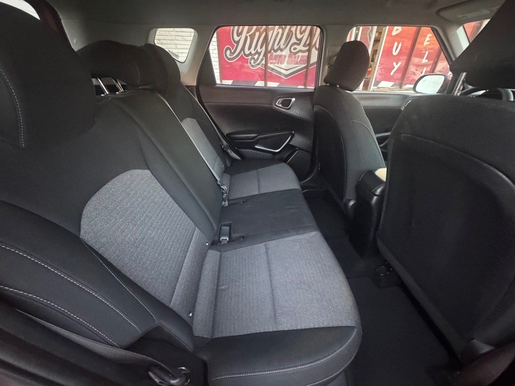 2021 Kia Soul Image 23