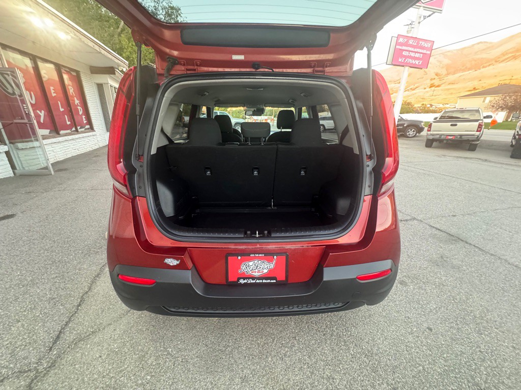2021 Kia Soul Image 25