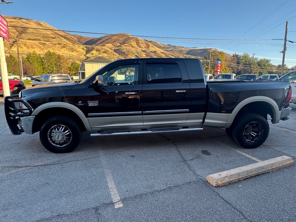 2010 Dodge Ram 3500 Image 4