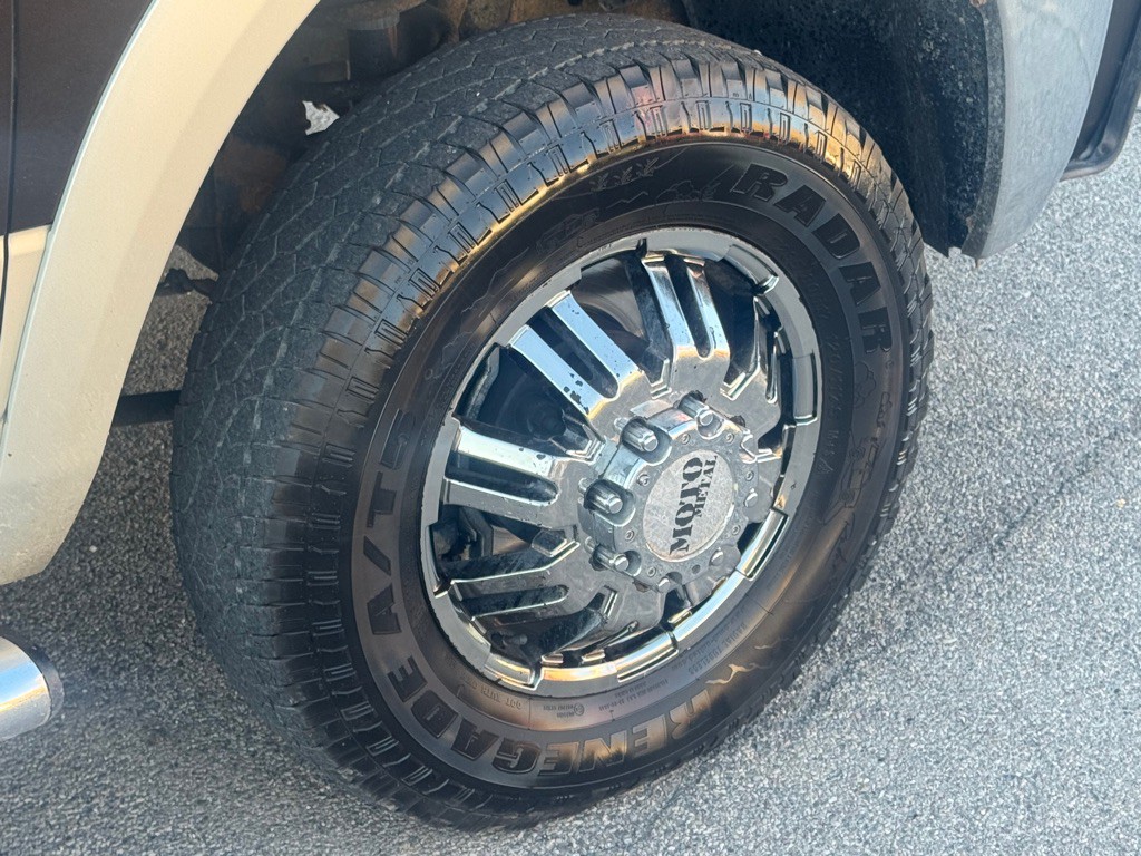 2010 Dodge Ram 3500 Image 11