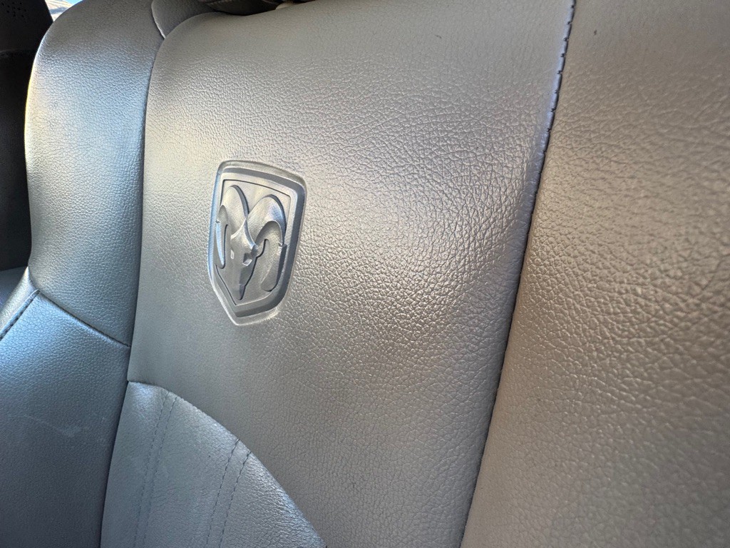 2010 Dodge Ram 3500 Image 17