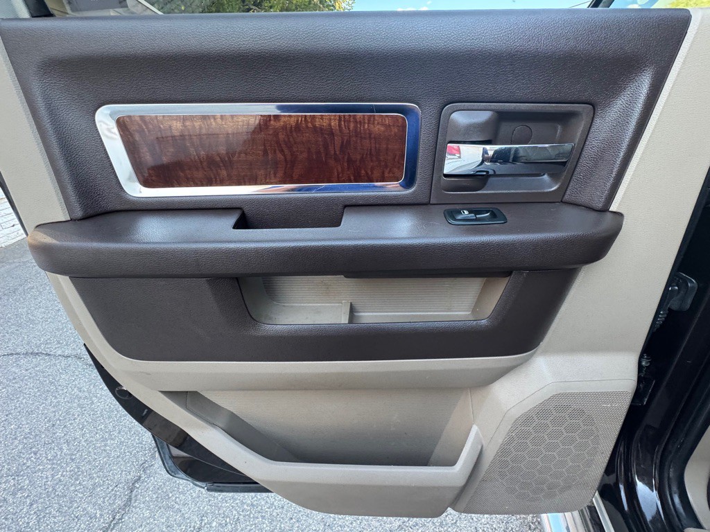 2010 Dodge Ram 3500 Image 19