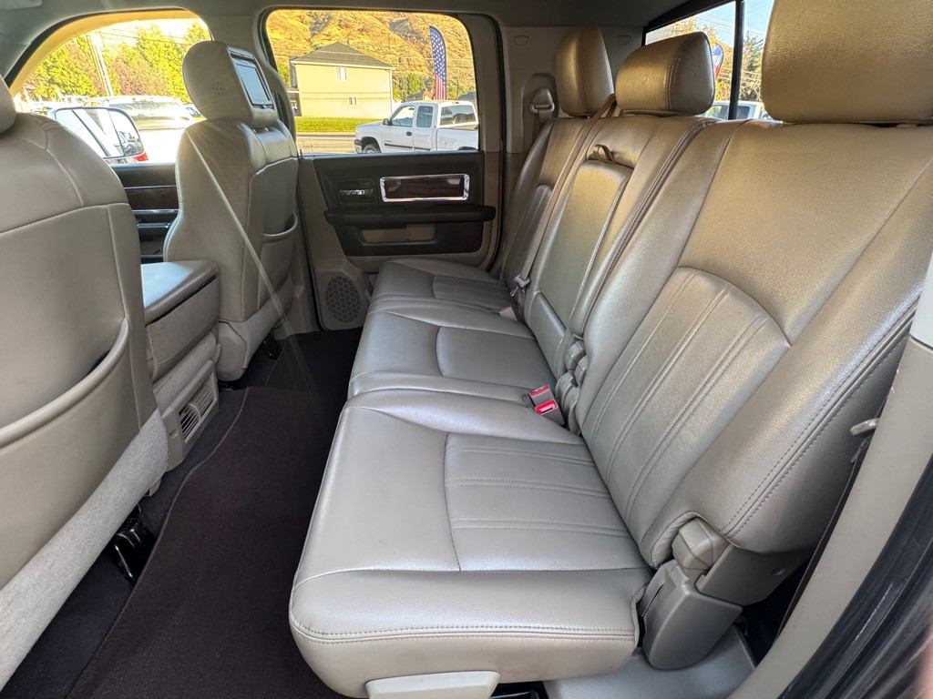 2010 Dodge Ram 3500 Image 20