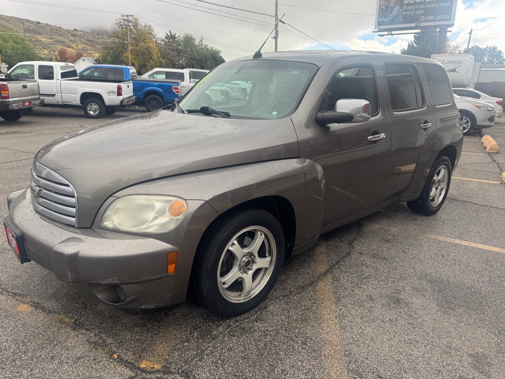 2011 Chevrolet HHR Image 3