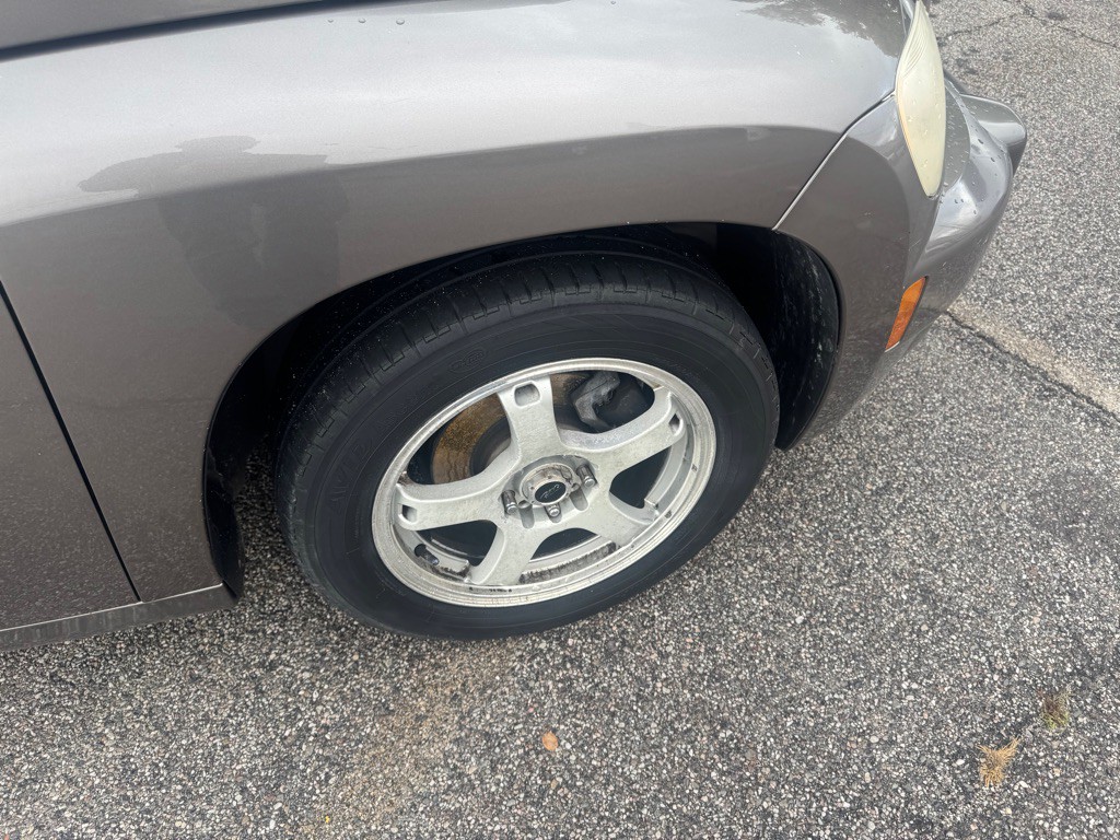 2011 Chevrolet HHR Image 9