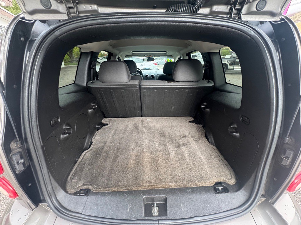 2011 Chevrolet HHR Image 22