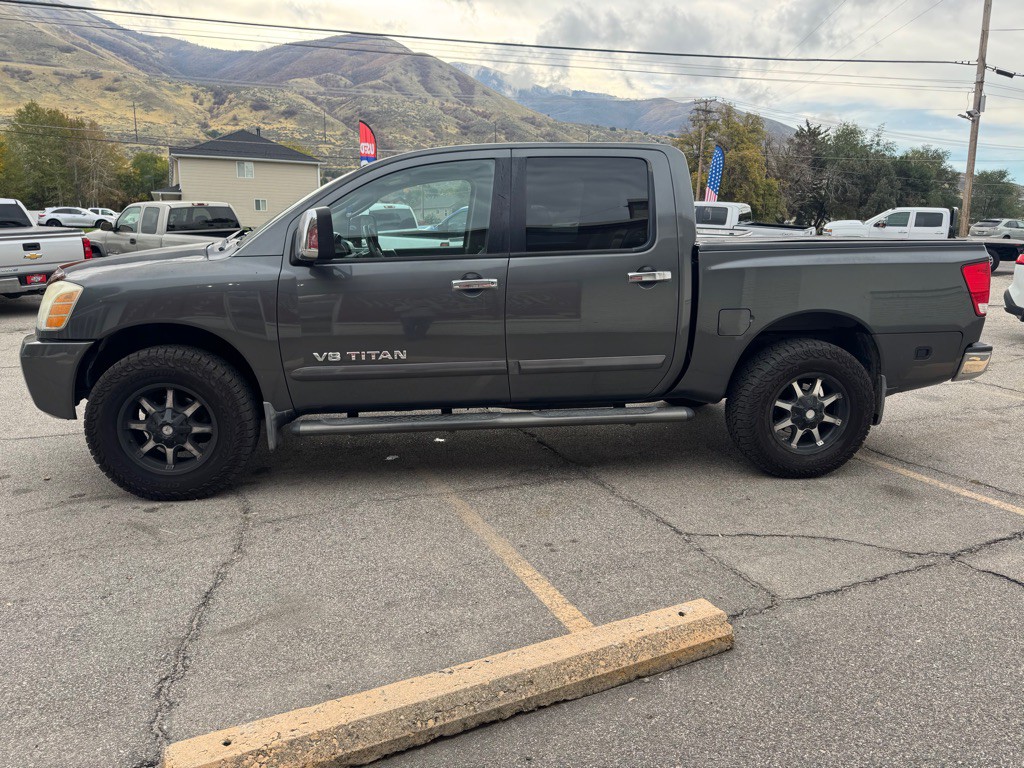 2007 Nissan Titan Image 4
