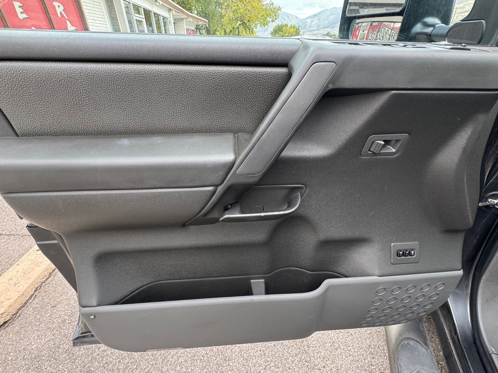 2007 Nissan Titan Image 13