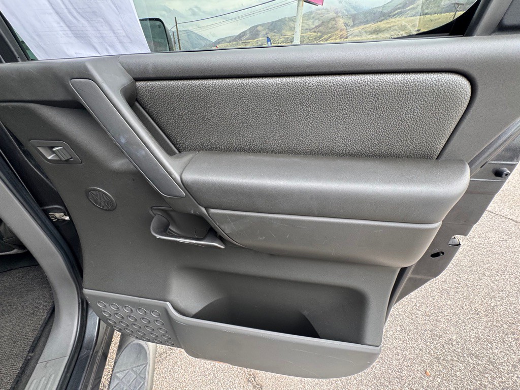 2007 Nissan Titan Image 19