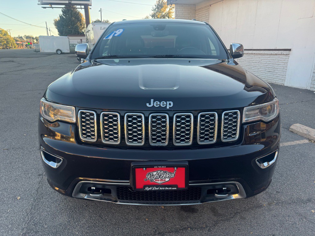2019 Jeep Grand Cherokee Image 2