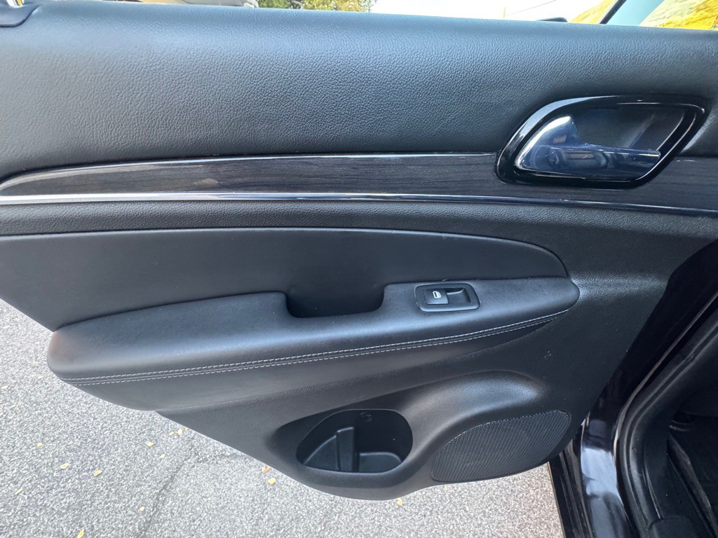 2019 Jeep Grand Cherokee Image 22