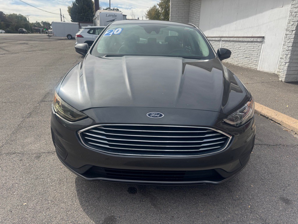 2020 Ford Fusion Image 2