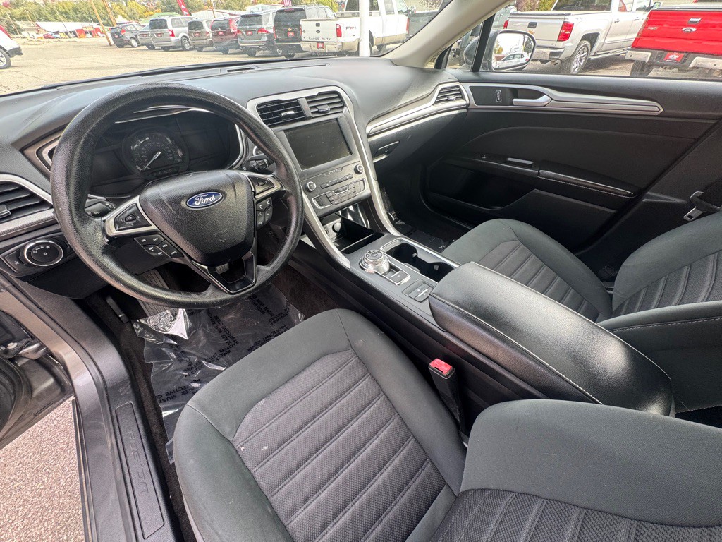 2020 Ford Fusion Image 13