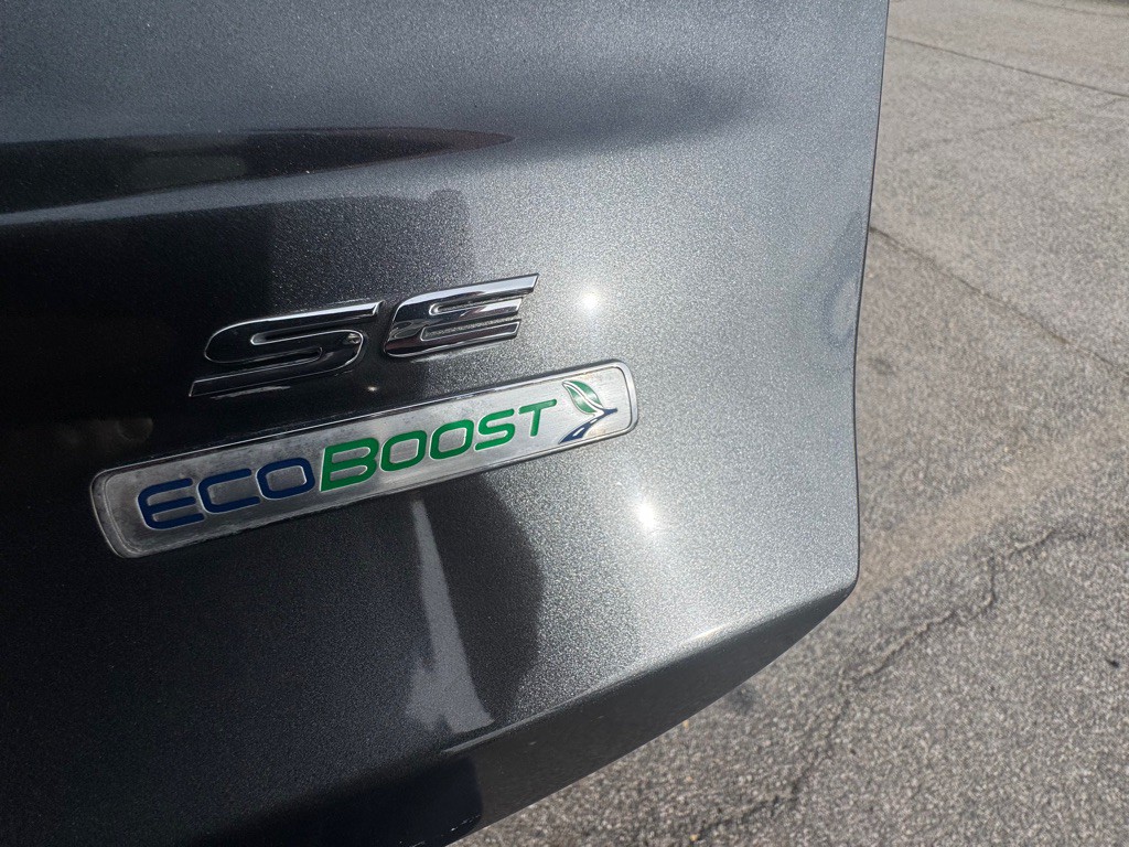 2020 Ford Fusion Image 23