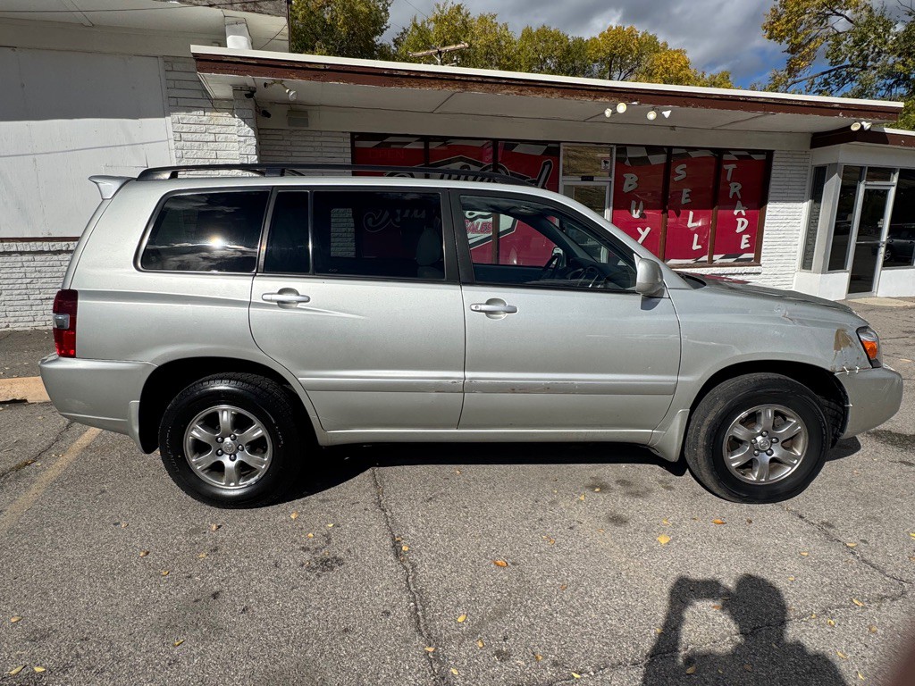 2004 Toyota Highlander Image 8