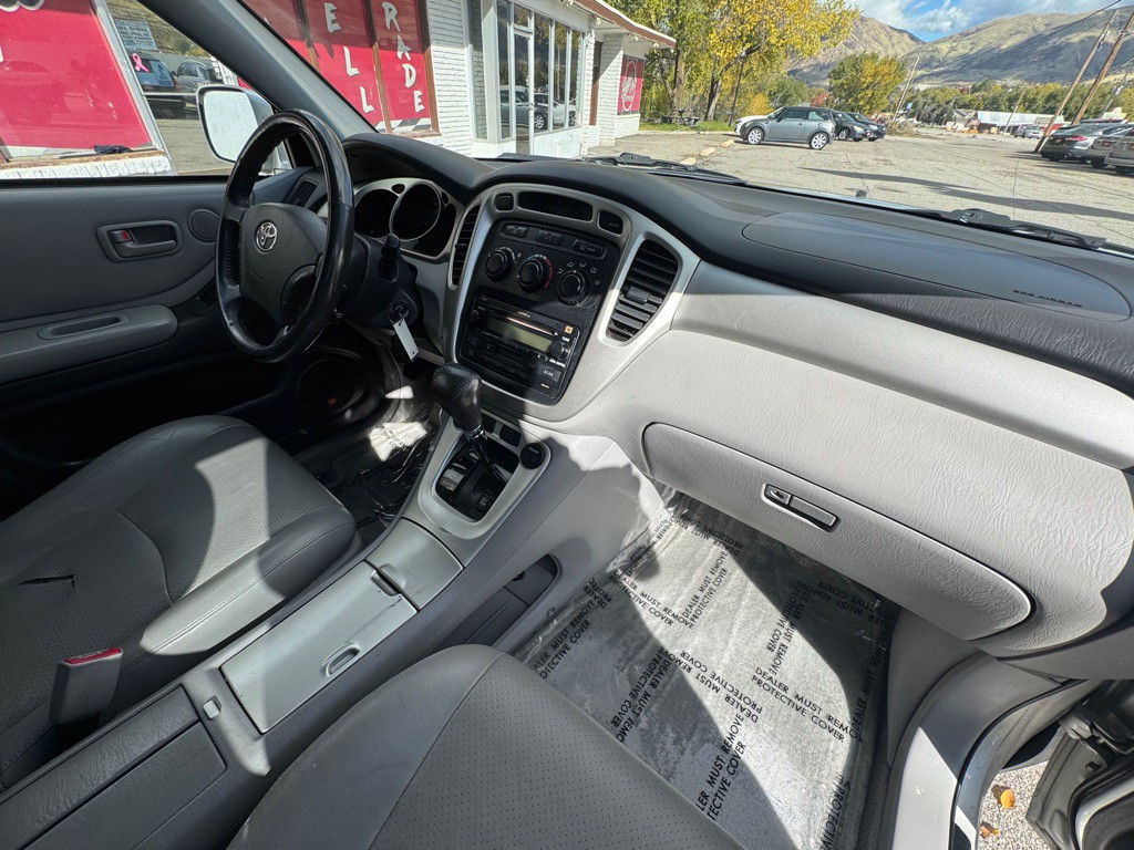 2004 Toyota Highlander Image 20