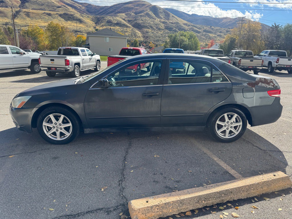 2004 Honda Accord Image 4