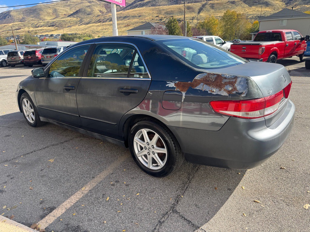 2004 Honda Accord Image 5