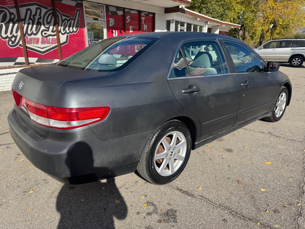 2004 Honda Accord Image 7