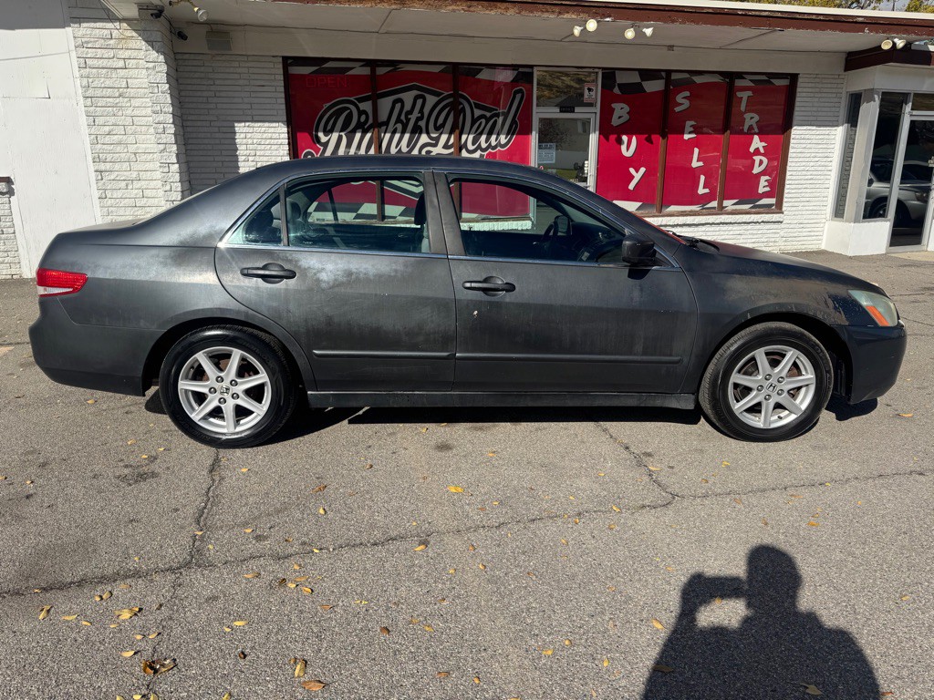 2004 Honda Accord Image 8