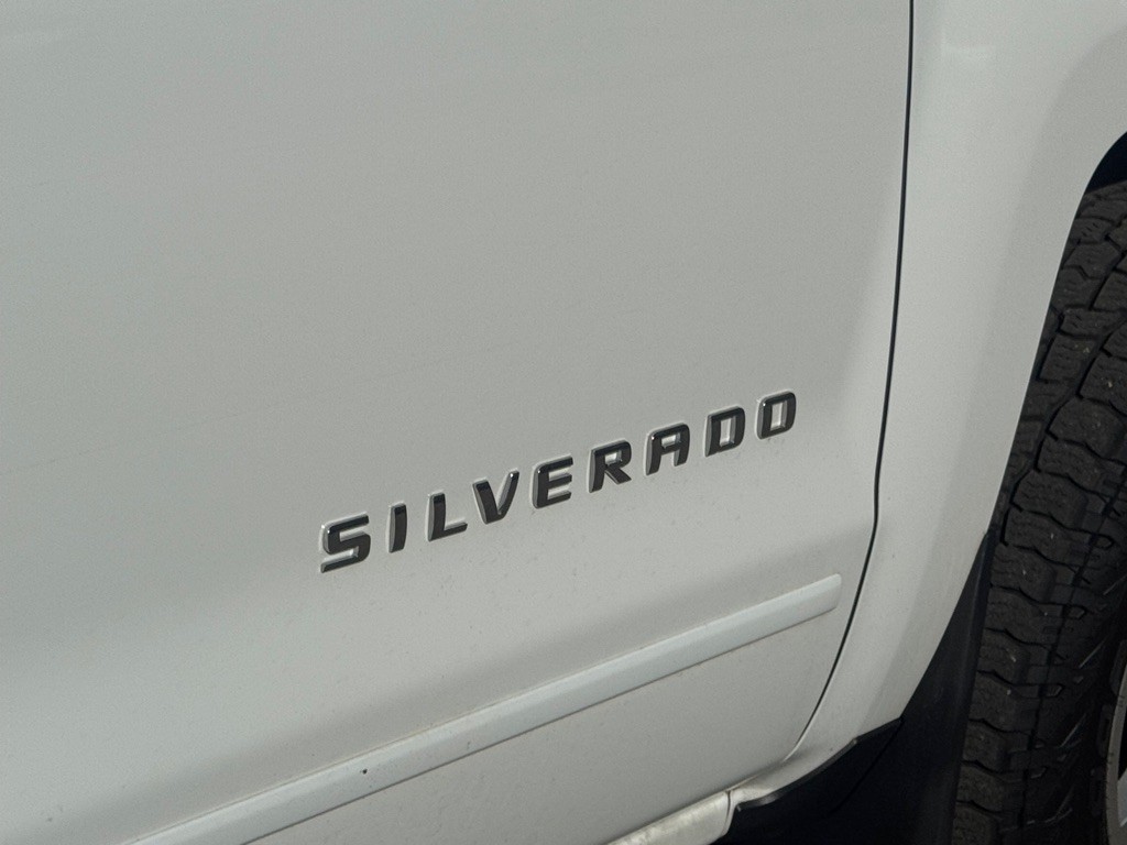 2017 Chevrolet Silverado 1500 Image 11