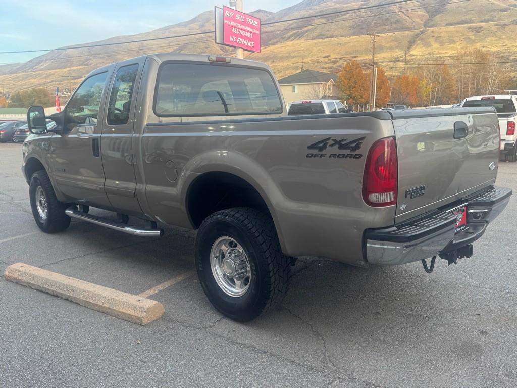 2002 Ford F-350 Image 6