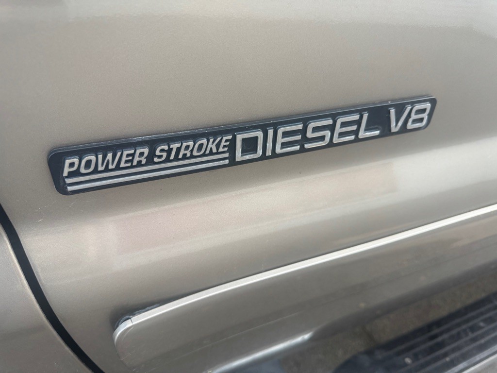 2002 Ford F-350 Image 11