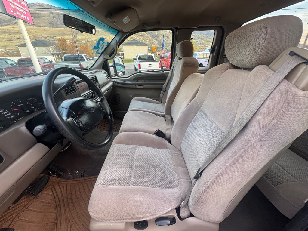 2002 Ford F-350 Image 16