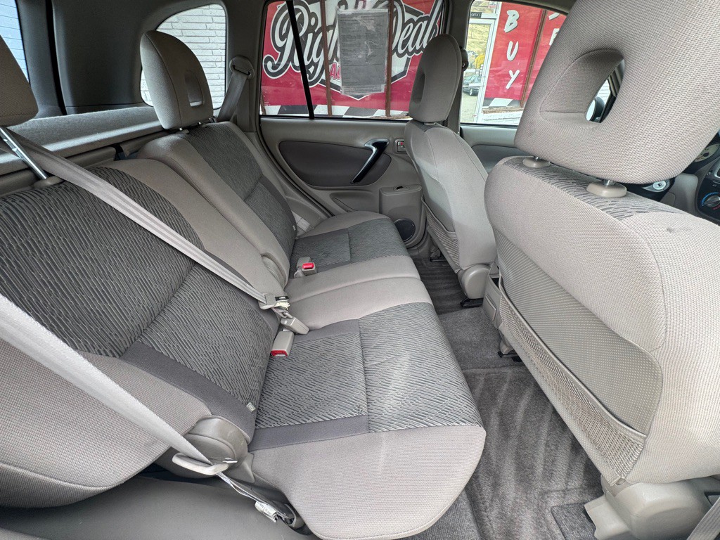 2002 Toyota Rav4 Image 20