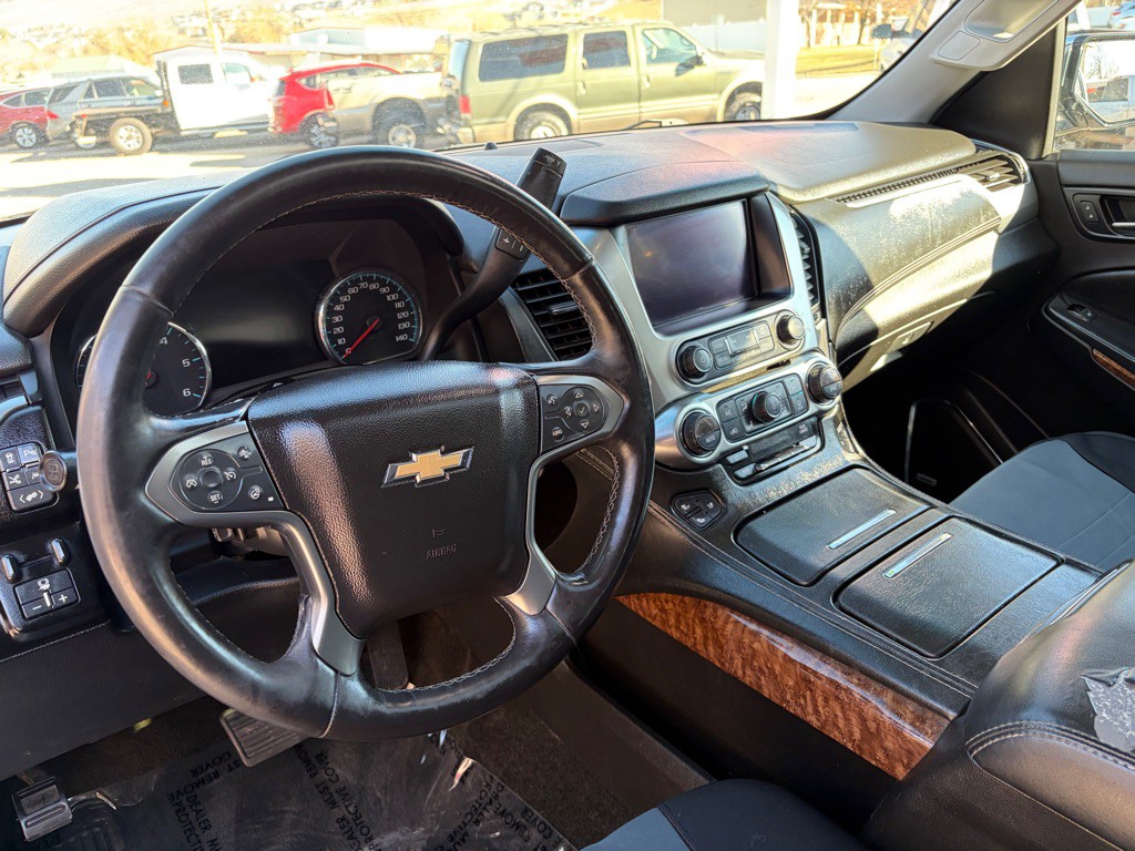 2017 Chevrolet Tahoe Image 16