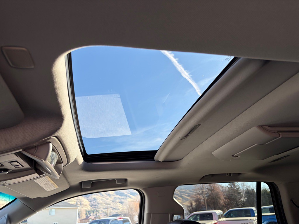 2017 Chevrolet Tahoe Image 18