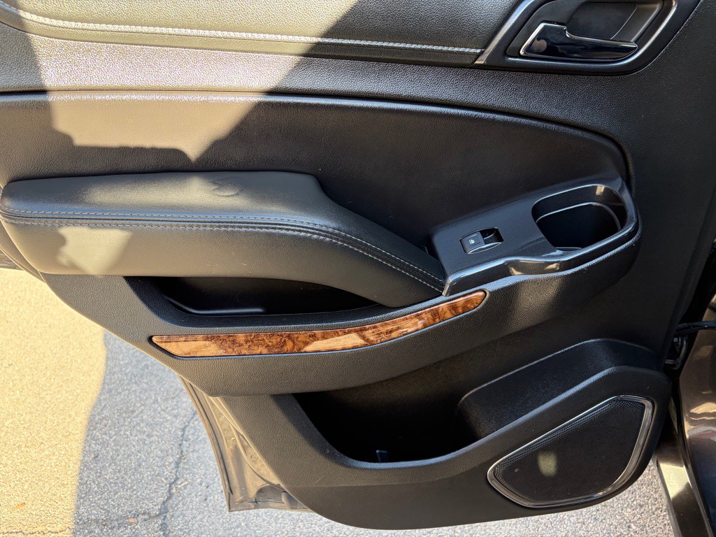 2017 Chevrolet Tahoe Image 21