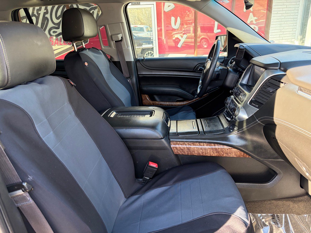 2017 Chevrolet Tahoe Image 28