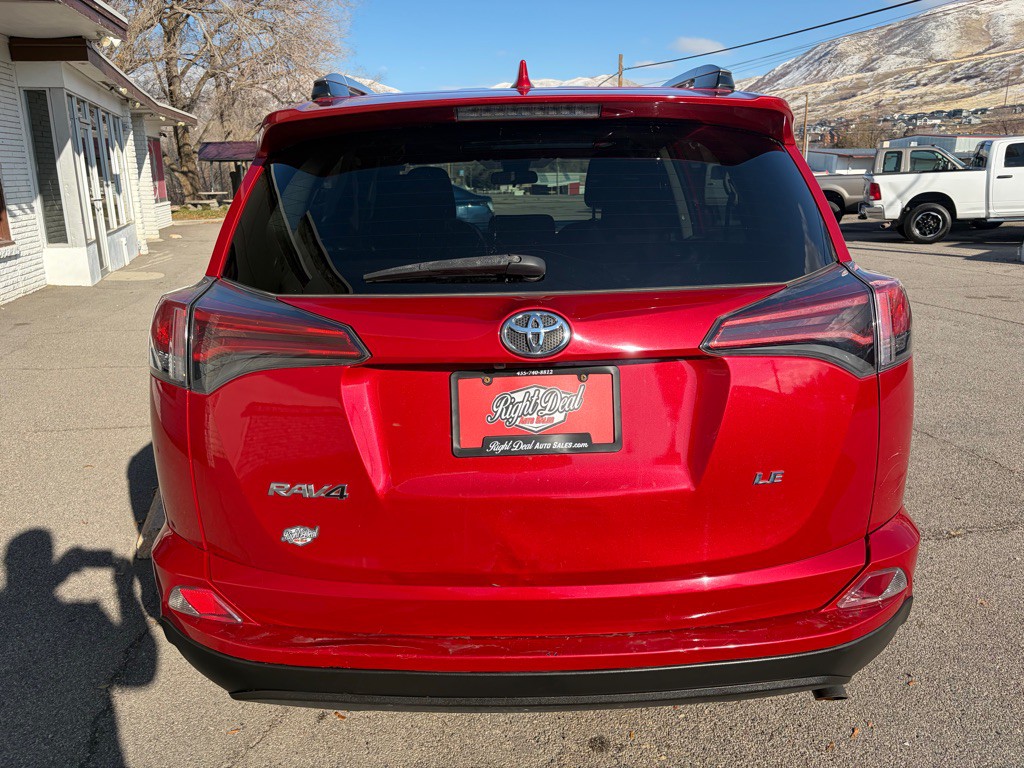 2017 Toyota Rav4 Image 7