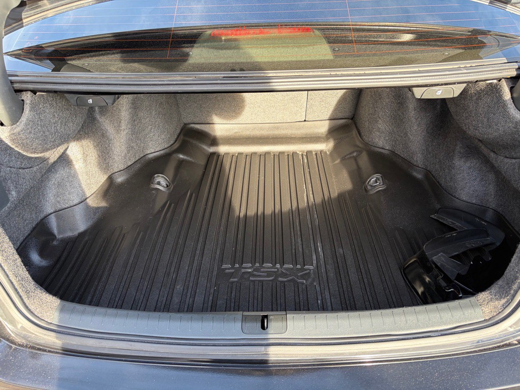 2014 Acura TSX Image 24