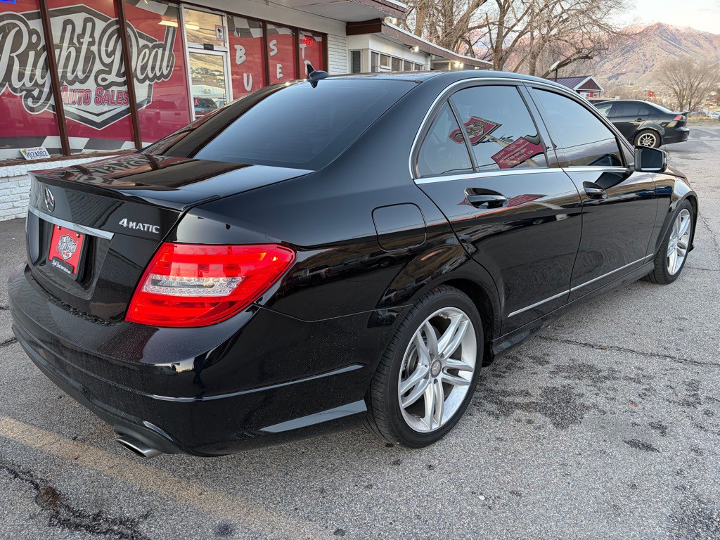 2013 Mercedes-Benz C-Class Image 7