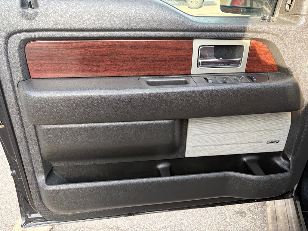 2014 Ford F-150 Image 14