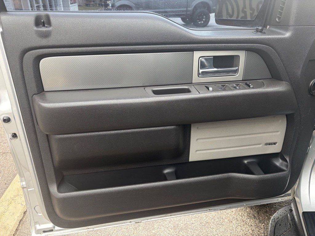 2011 Ford F-150 Image 16