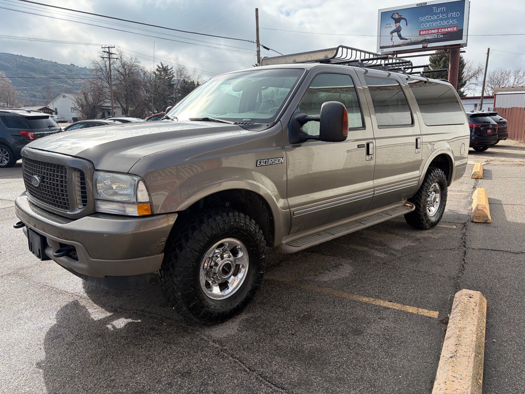 2004 Ford Excursion Image 3
