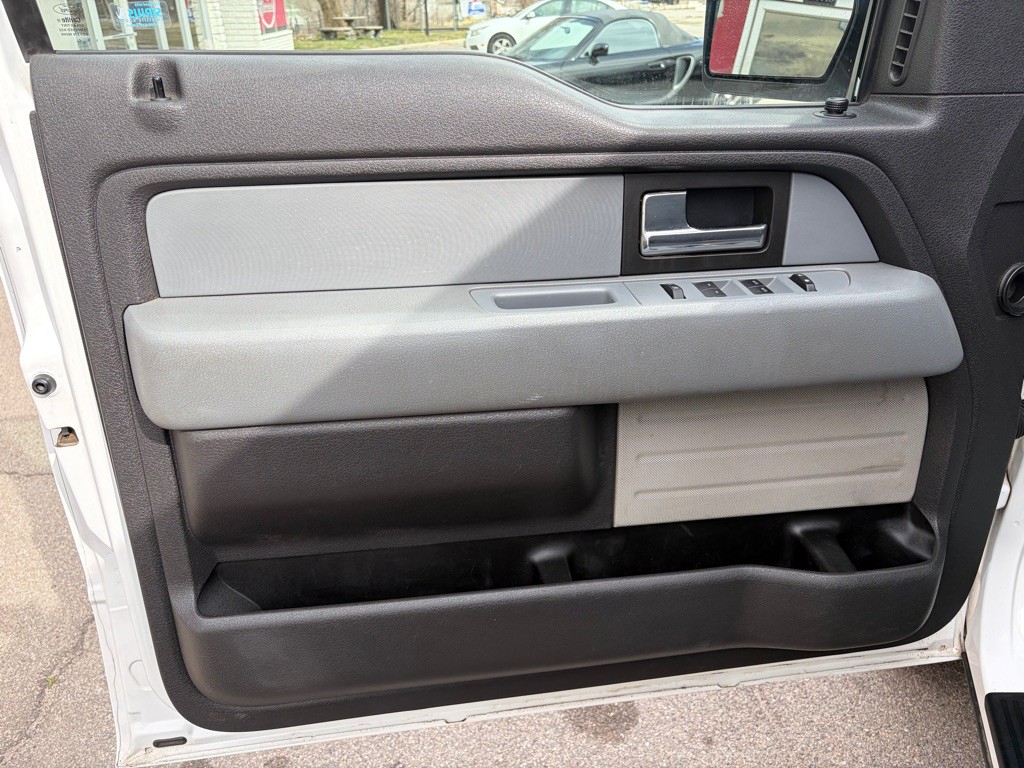 2013 Ford F-150 Image 13