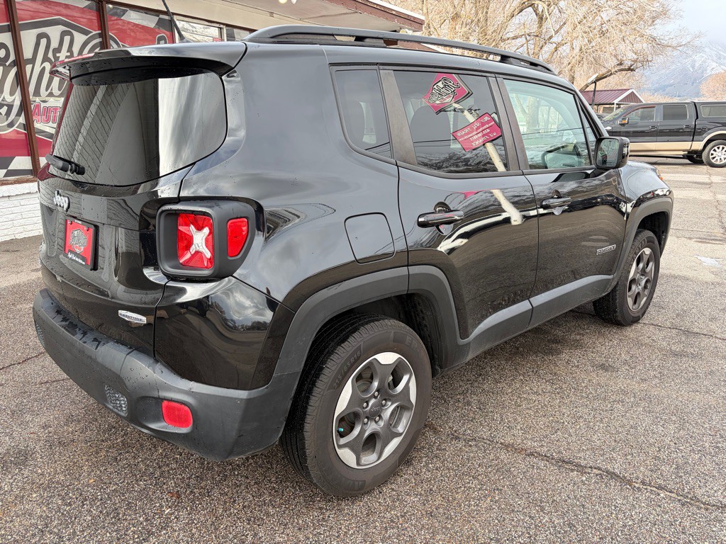2016 Jeep Renegade Image 7