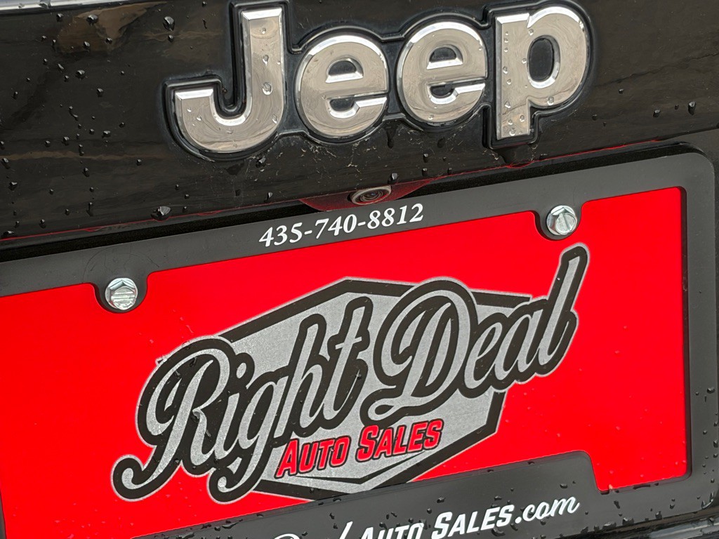 2016 Jeep Renegade Image 9