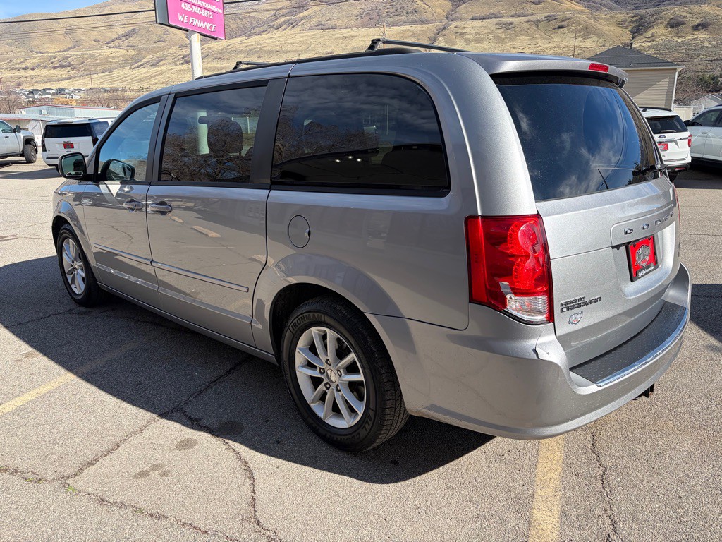 2016 Dodge Grand Caravan Image 5