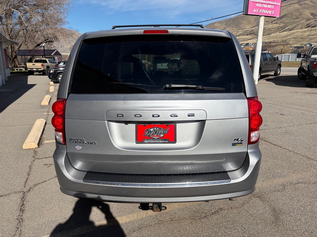2016 Dodge Grand Caravan Image 6