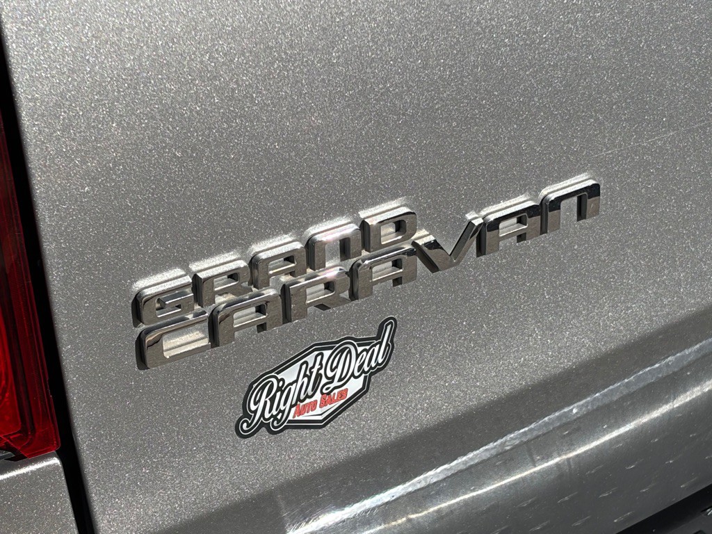 2016 Dodge Grand Caravan Image 9