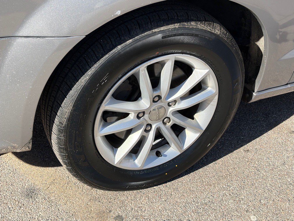 2016 Dodge Grand Caravan Image 11